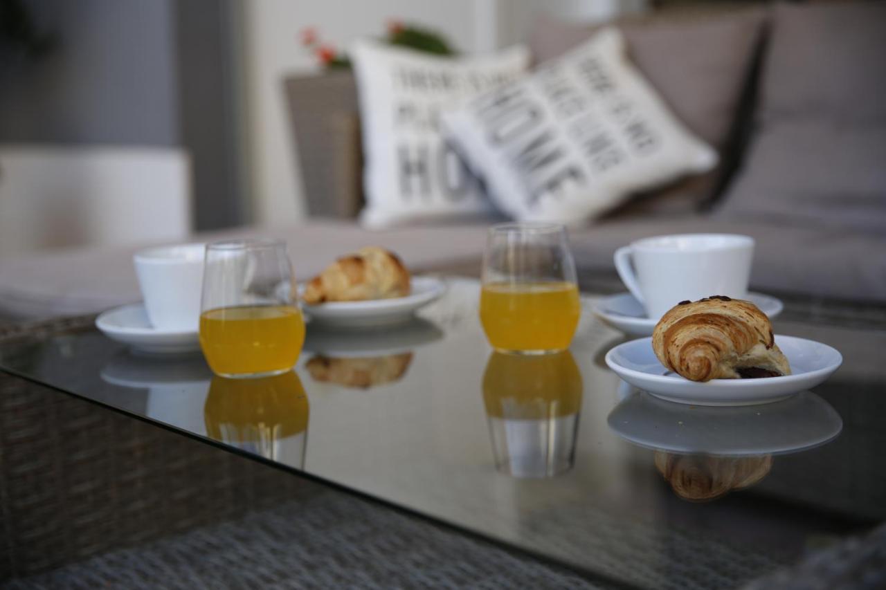 Guest House Lorenta Водице Екстер'єр фото