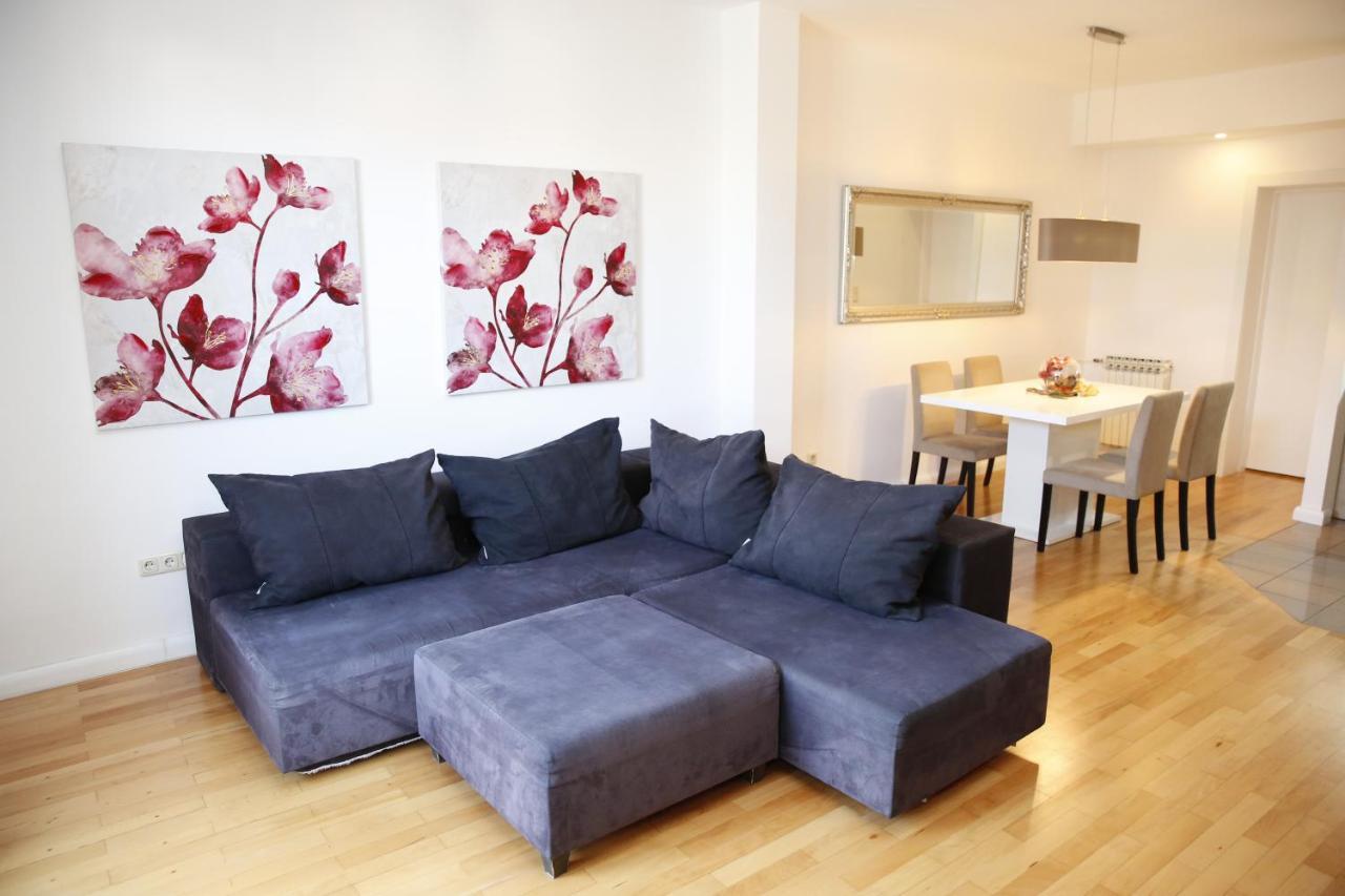 Guest House Lorenta Водице Екстер'єр фото