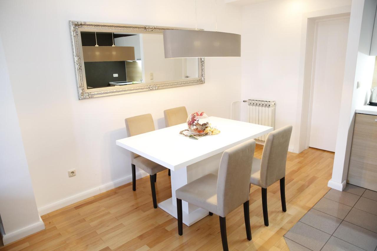 Guest House Lorenta Водице Екстер'єр фото