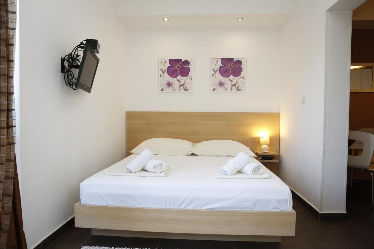 Guest House Lorenta Водице Екстер'єр фото