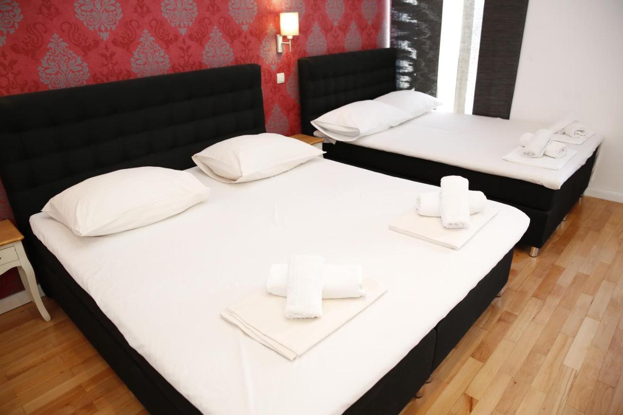 Guest House Lorenta Водице Екстер'єр фото